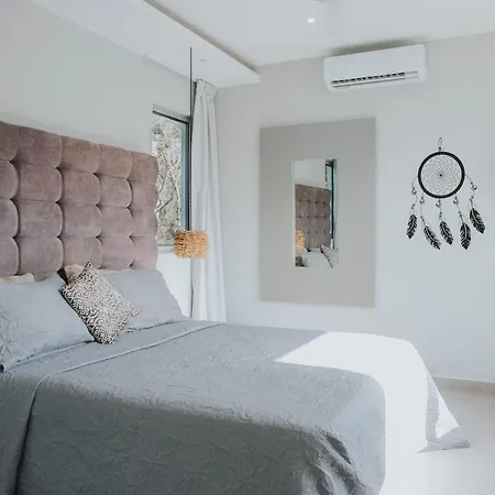 Tulum, 6 Bedrooms In Paradise Villa Tulum