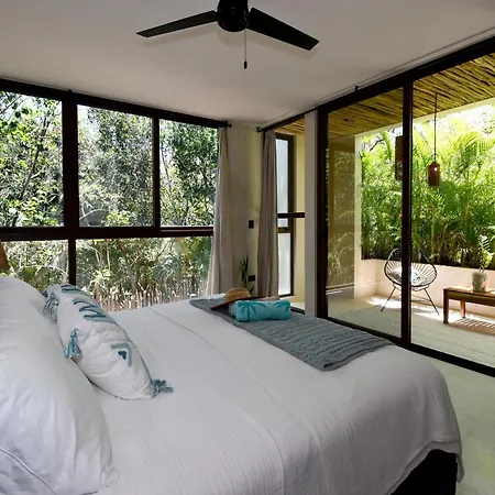 Apartment Jungle Sanctuary With Tulum