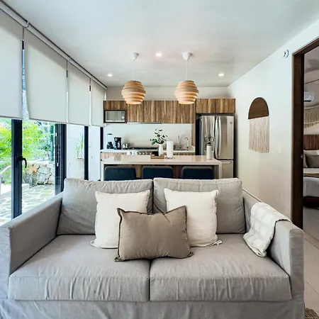 Paradise Awaits @ Tao Edena 32 Holiday home *