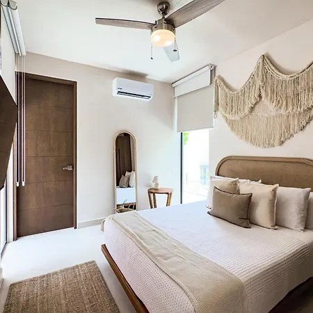 Paradise Awaits @ Tao Edena 32 * Tulum