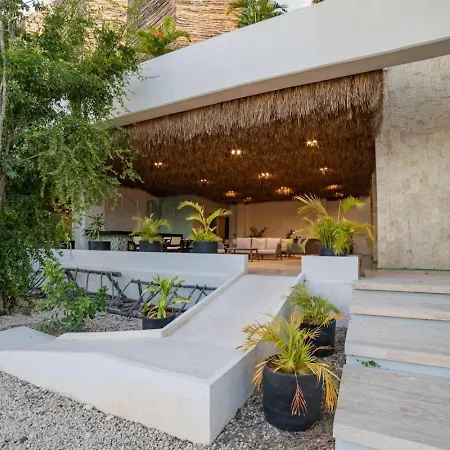 Luxury Lock Off In Apartamento Tulum
