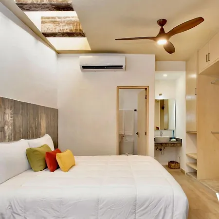 Exclusive 3-bedroom House With A Large Roof Terrace And Private Pool *