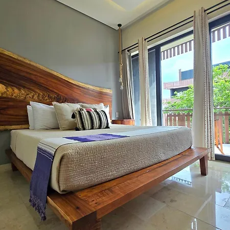 1br - Sea View Rooftop Pools Steps To & Jaguar Park