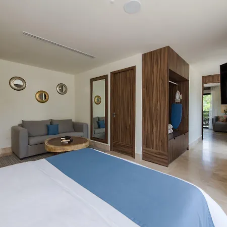 Hotel Naay Curamoria Collection 4*