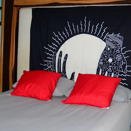 Hostel Mandala *