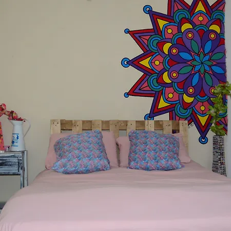Mandala Hostel *