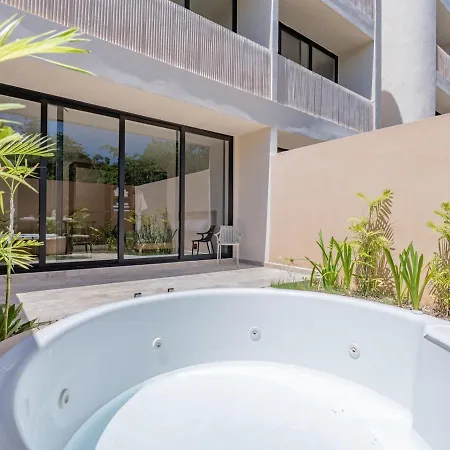 Apartment Peregrina 110 1br With Jacuzzi