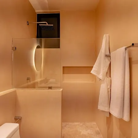 Apartment Peregrina 110 1br With Jacuzzi