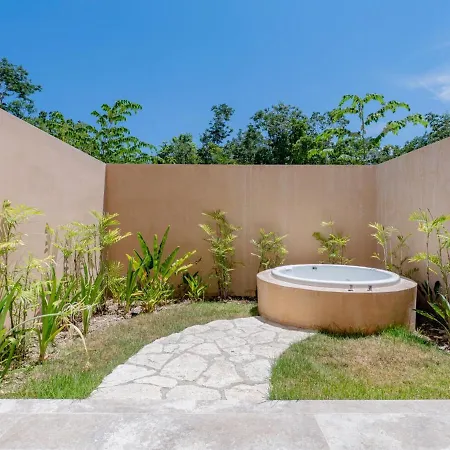 Apartment Peregrina 110 1br With Jacuzzi *