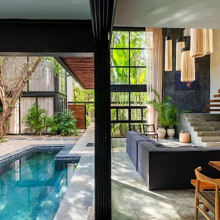 Casa Kefi- Award Winning - Jungle Paradise Holiday home *