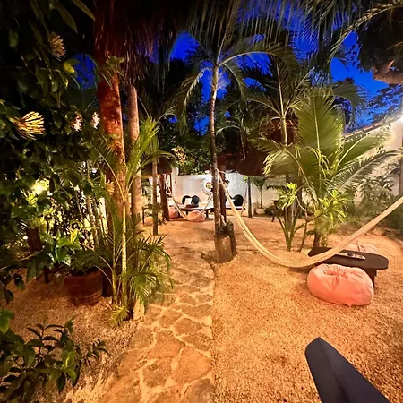 Sonido Del Mar Boutique & Yoga Loft