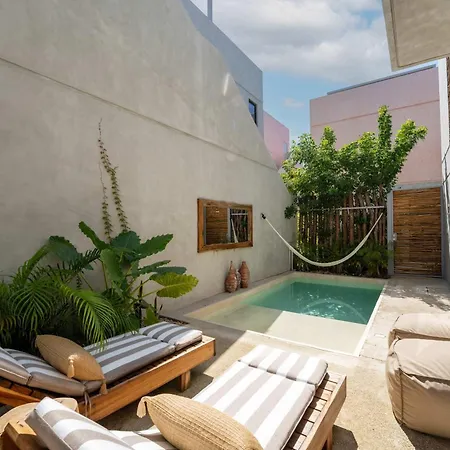 Seremonia 6br Multi-villa Combo With Pool & Jacuzzi *