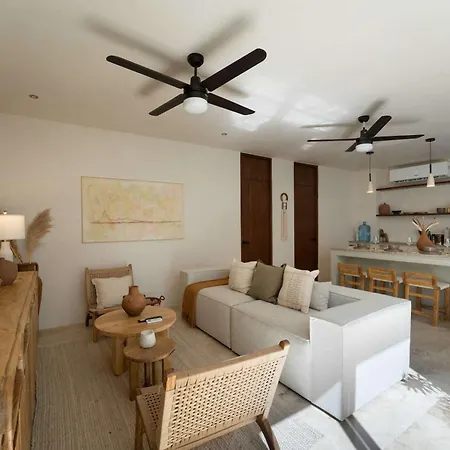 Seremonia 6br Multi-villa Combo With Pool & Jacuzzi Villa
