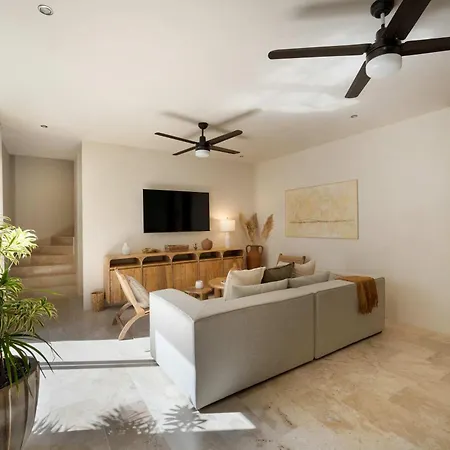 Seremonia 6br Multi-villa Combo With Pool & Jacuzzi
