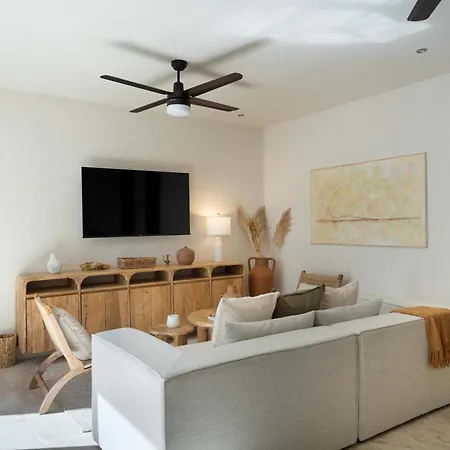 Villa Seremonia 6br Multi-villa Combo With Pool & Jacuzzi