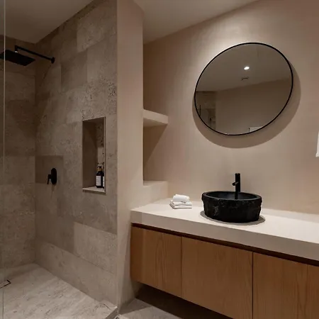 Oniric Aparthotel 4*
