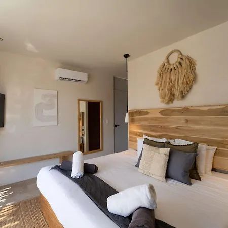 Villa Seremonia 6br Multi-villa Combo With Pool & Jacuzzi *