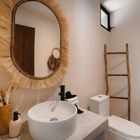 Villa Seremonia 6br Multi-villa Combo With Pool & Jacuzzi