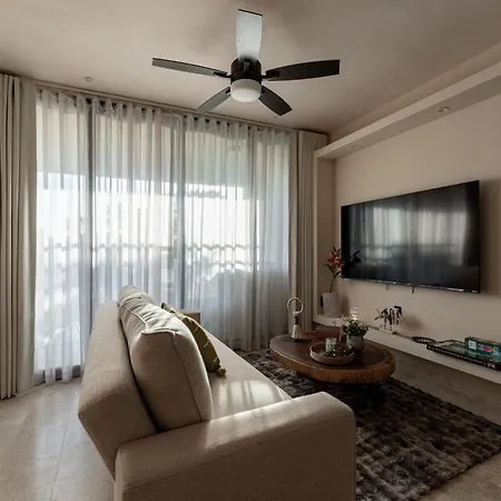 Aparthotel Oniric 4*
