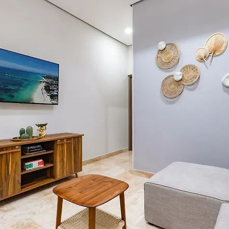 Private Jacuzzi In Zone - Sea View Rooftop Pools & Included Apartamento *