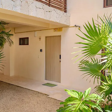 Modern With Pool Fast Wifi Perfect