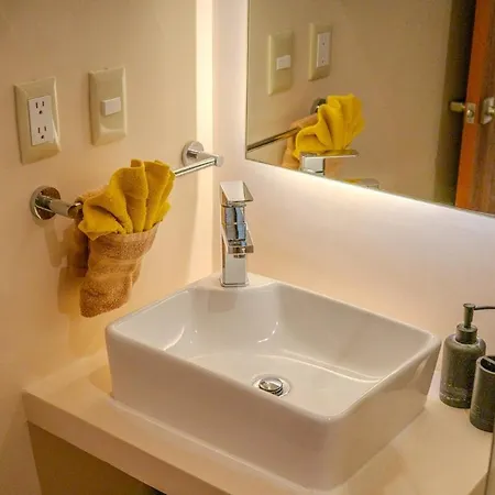 Apartamento Modern With Pool Fast Wifi Perfect