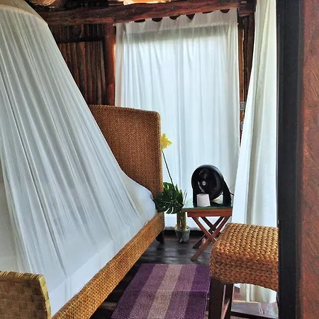 El Caracol Lodge *