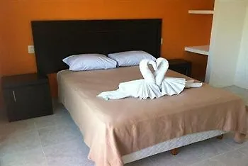 Malix Pek Hotel 2*