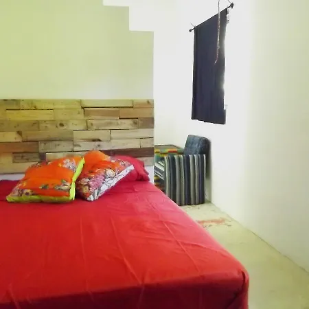 Hostel Revoleco