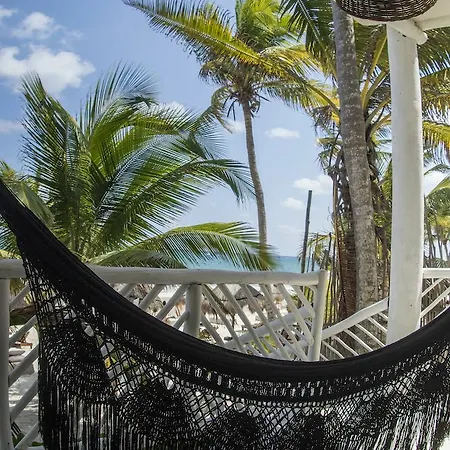 Amigos Boutique Hotel 4*