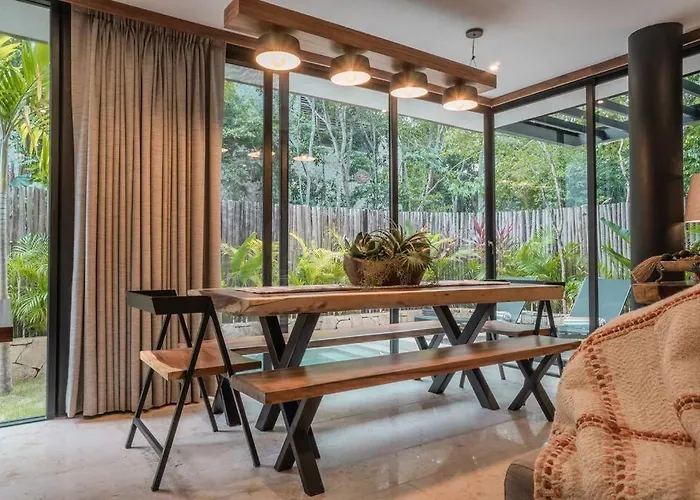 Townhouse de lujo en la selva con alberca privada