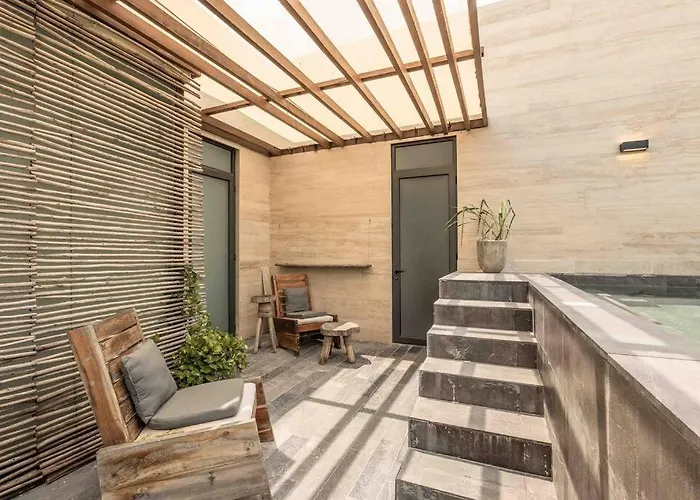 Mistiq B302 Paradise, Private Pool, Luxury Vila, Furnished Gateway