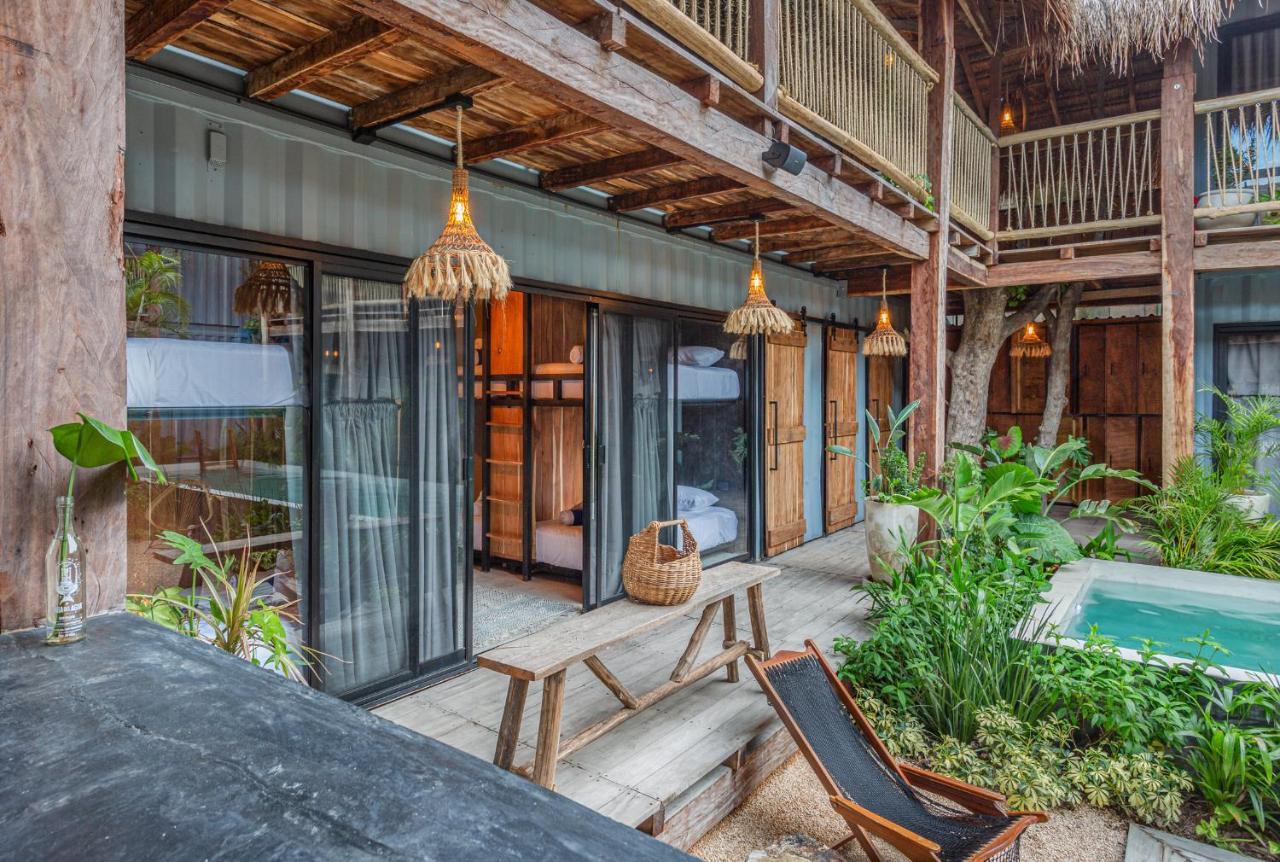 Albergue Meteora & Coffeehouse *