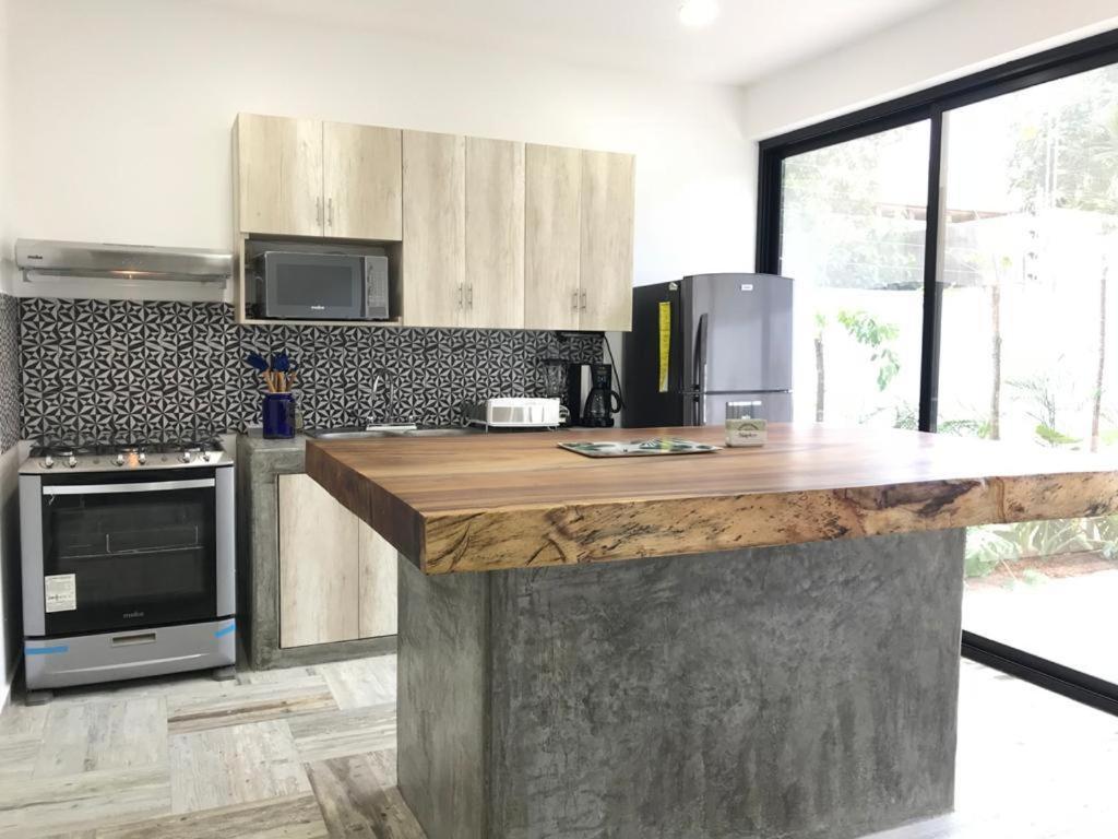 - La Veleta Apartment Tulum