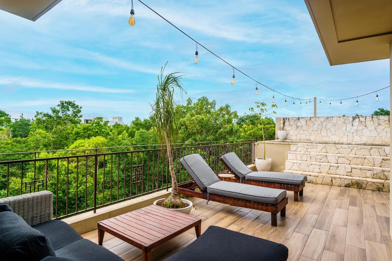 Private Plunge Pool, Art, Spa, Pool With Cabanas Apartment *
