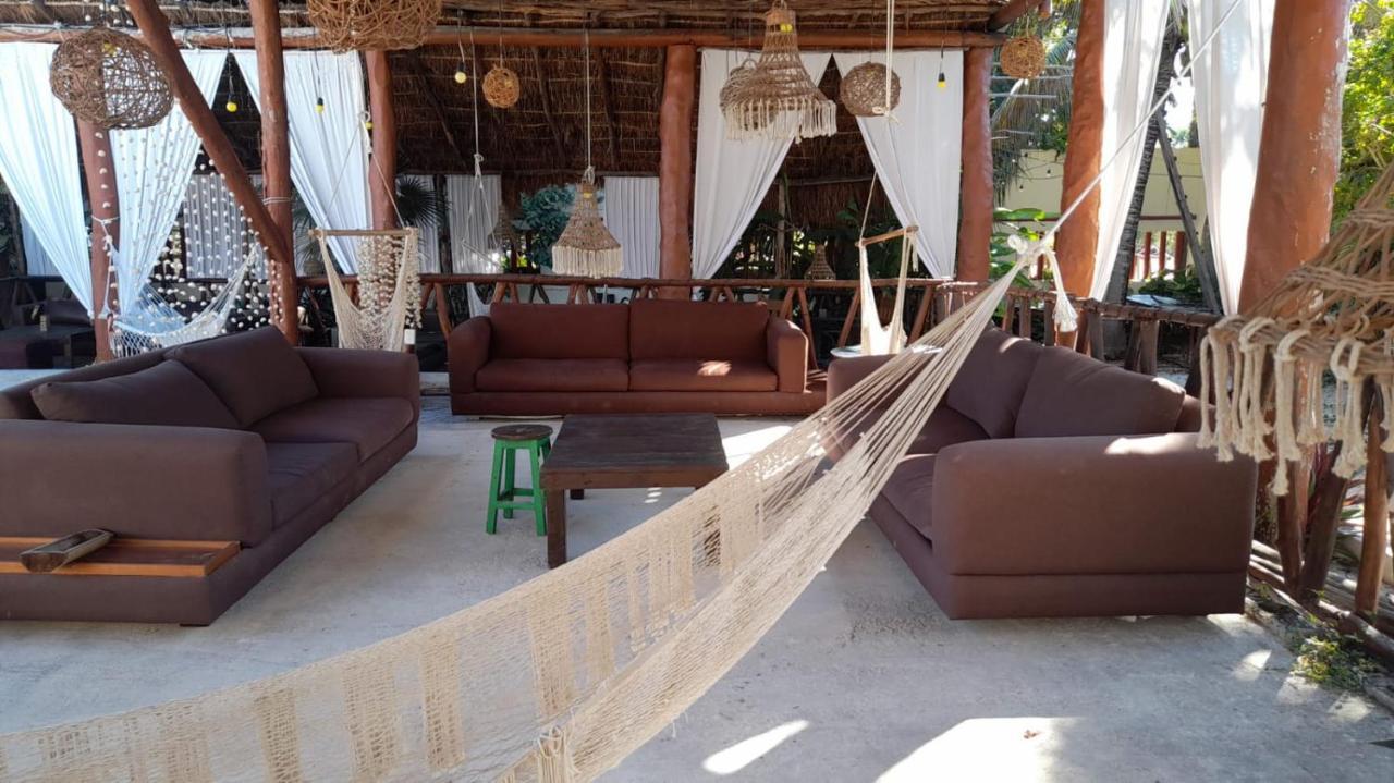 Albergue The - Food, Drinks And Transportation To The And Cenotes *