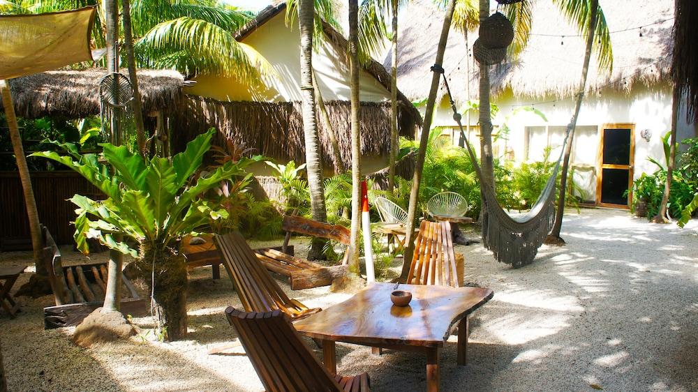 Serena Glamping (adults Only) Hotel