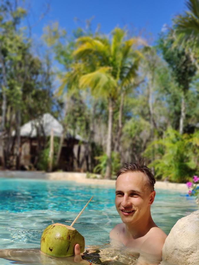 Campsite Glamping Bunga Lotus