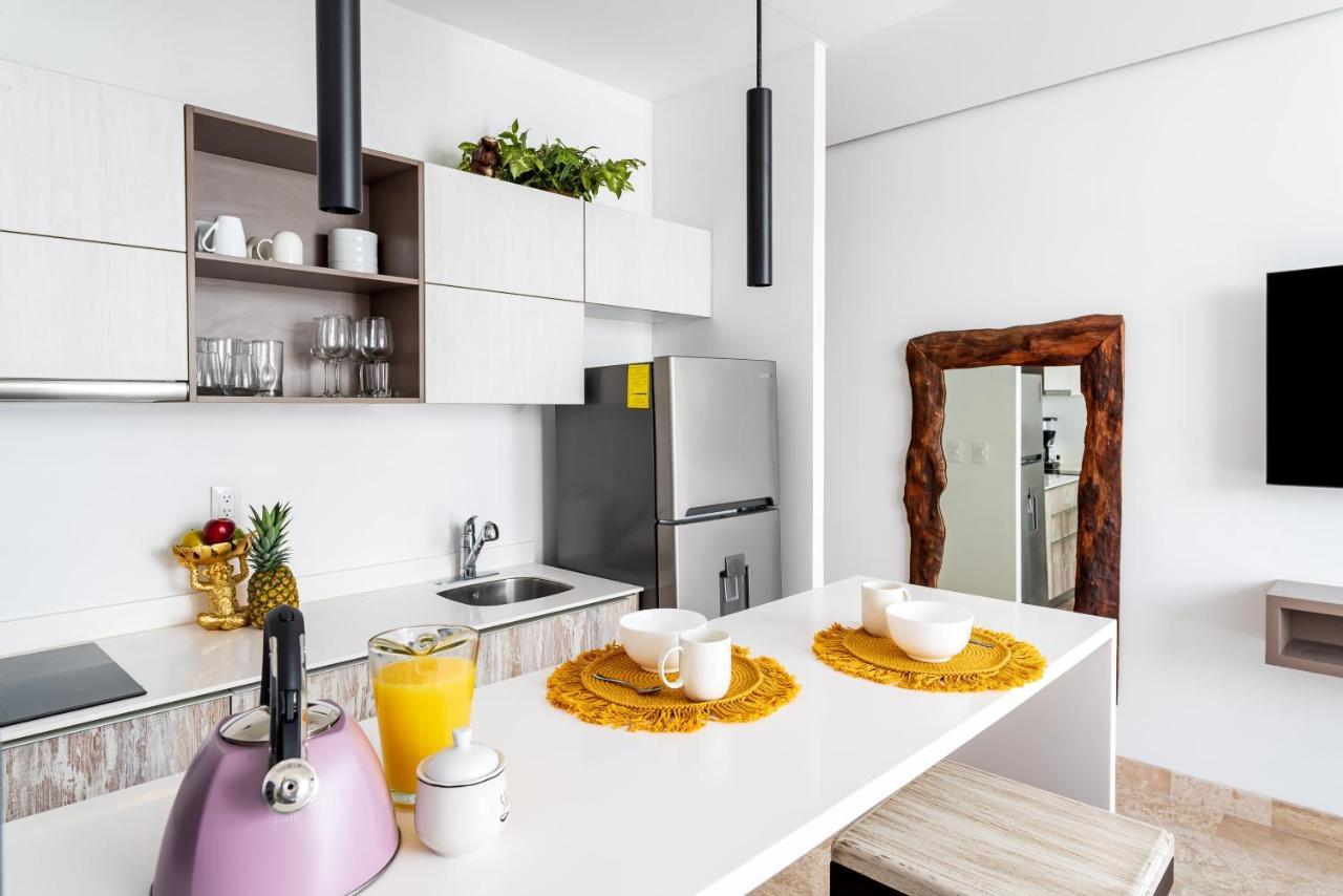 Top Location, Rooftop Pool And Gym With Jungle View, Elle Apartment