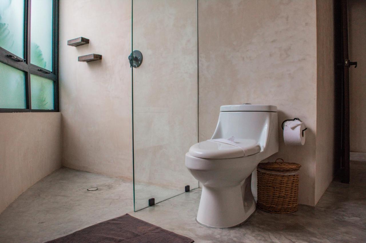 Tropical Bohemian With 2 Pv Pools & Concierge *