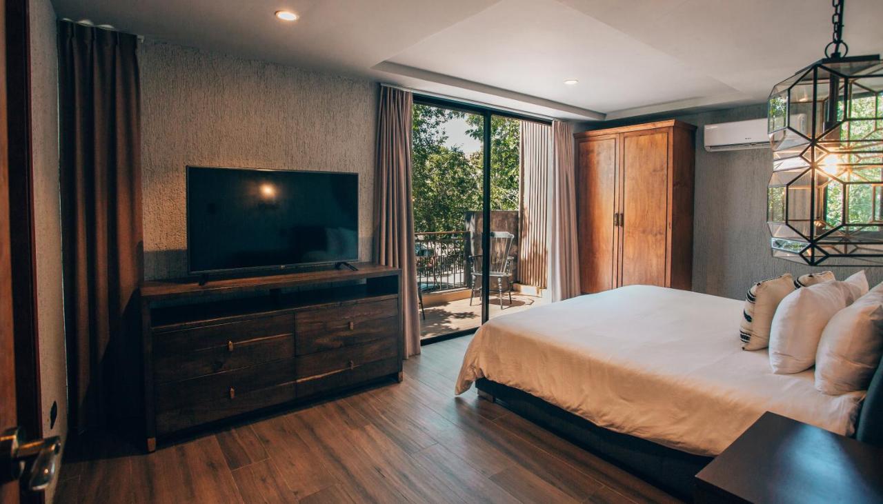 Arthouse Art Residences Aparthotel