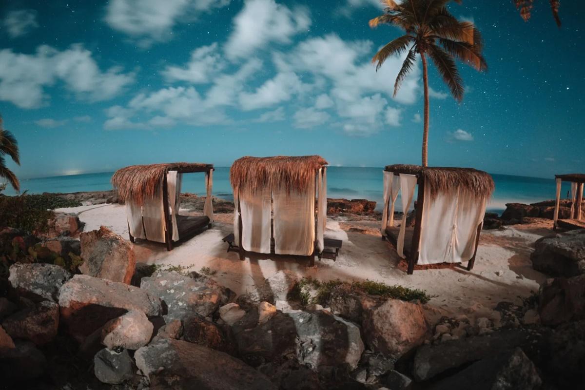 Diamante K - Inside National Park Hotel