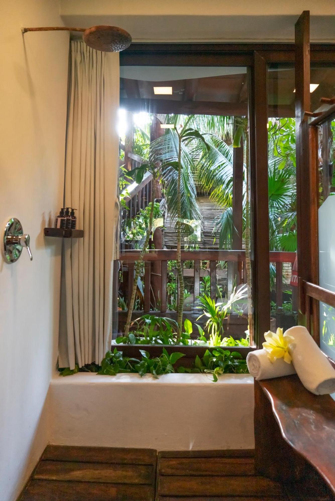 Kanan & Adults Only Playground Hotel Tulum