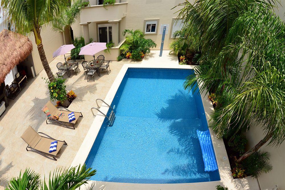 Apartment Palms