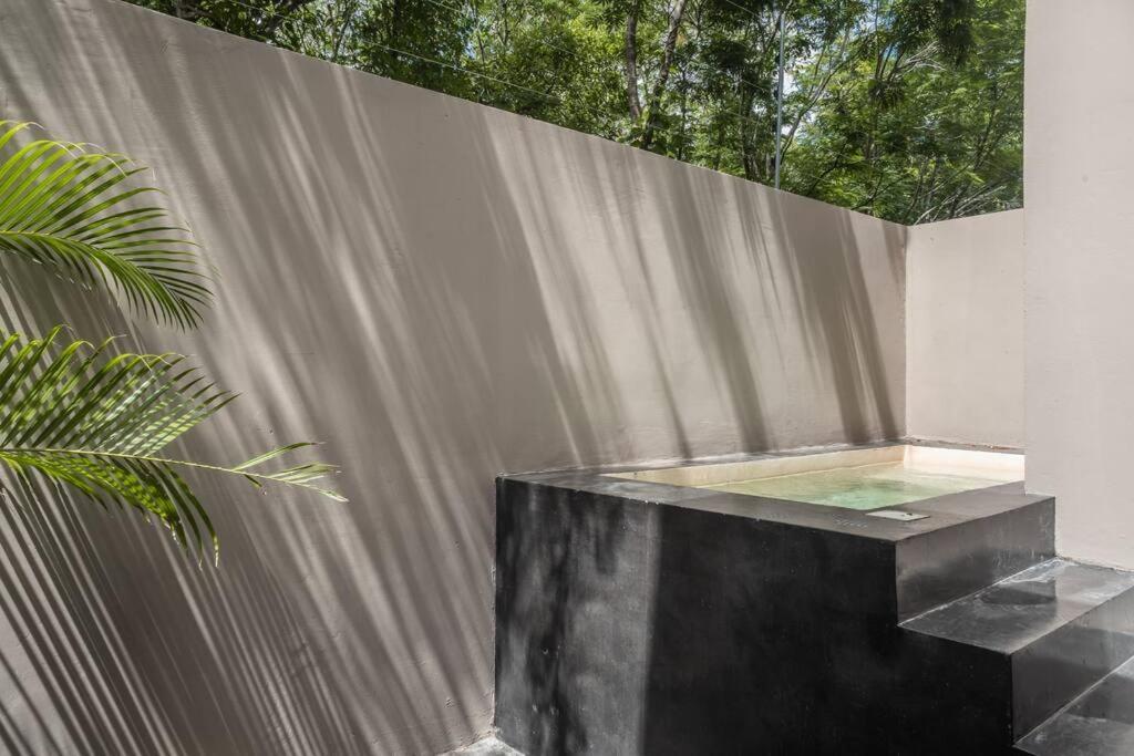 Toh1, Downtown Apartment