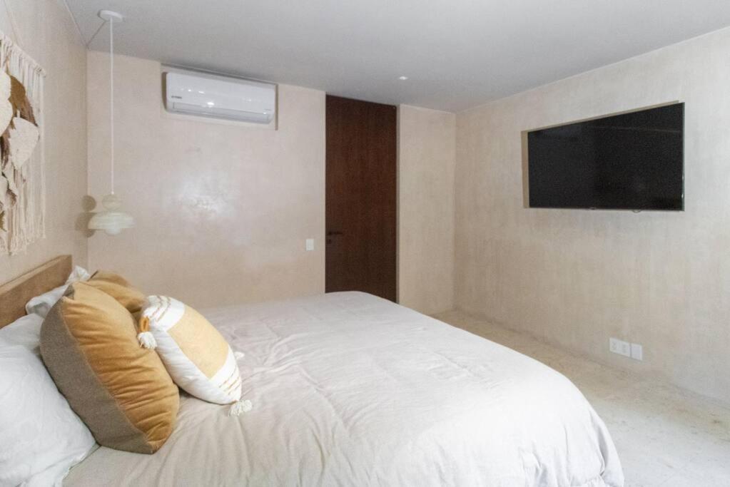 Luxury In Apartment *