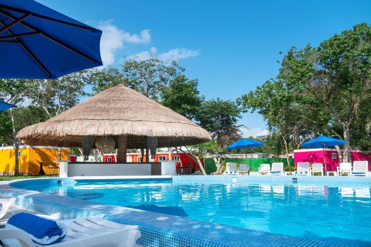 Colorbox Beds And Hostel Tulum