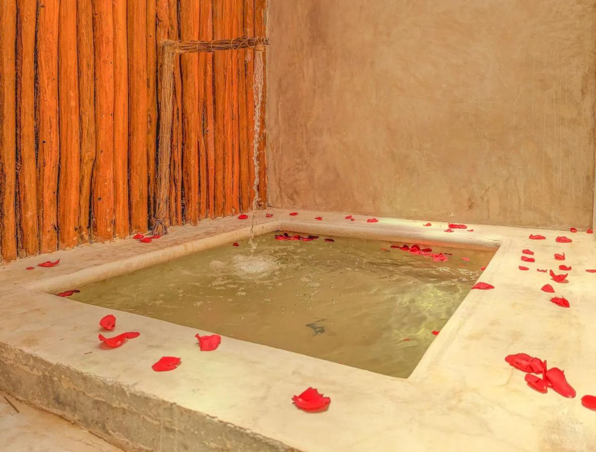 Stunning 6 Private Villas & Ph /Wifi/Ac/Pool/Gym. * Tulum