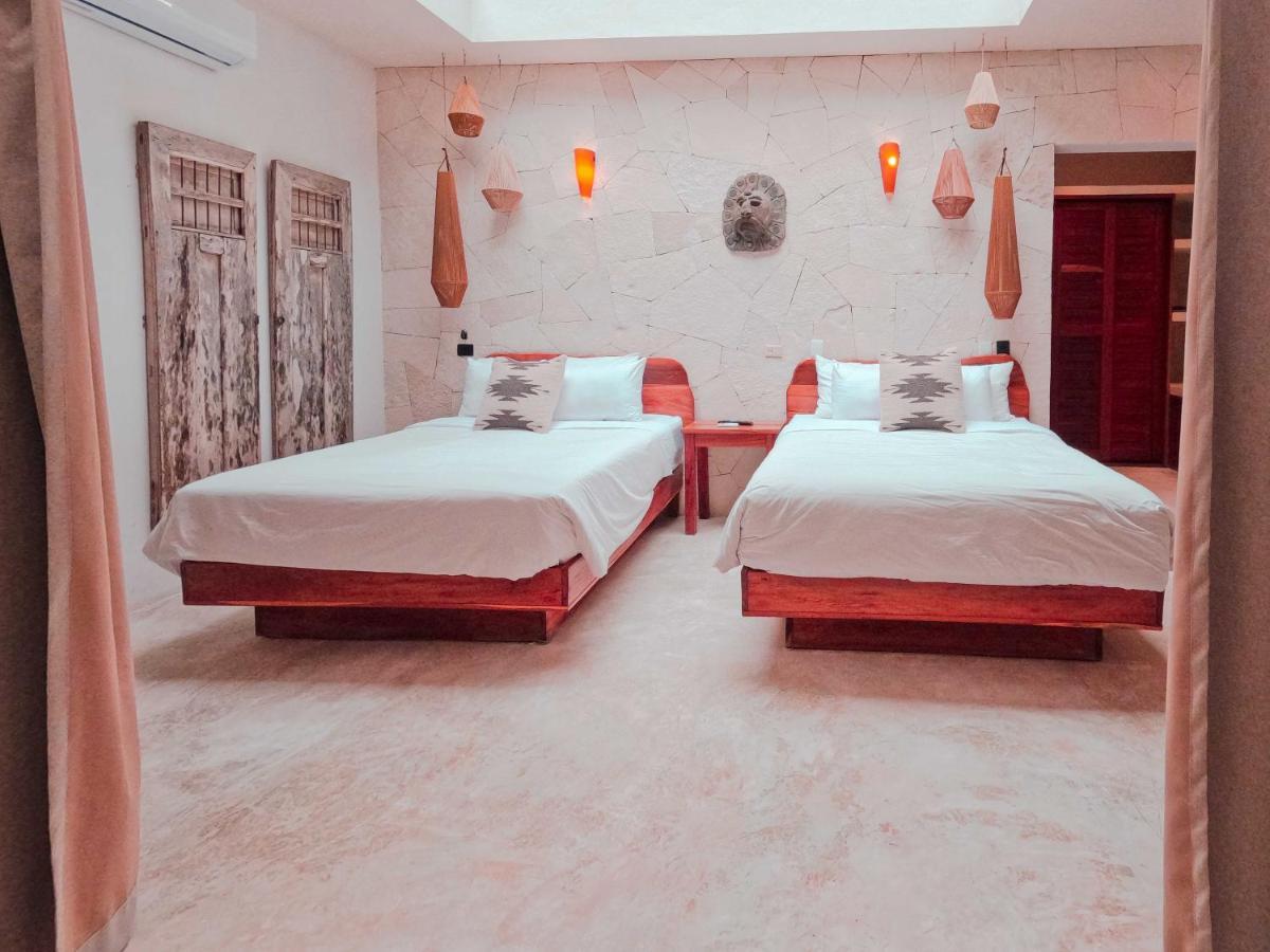 Naats Amigos Aparthotel