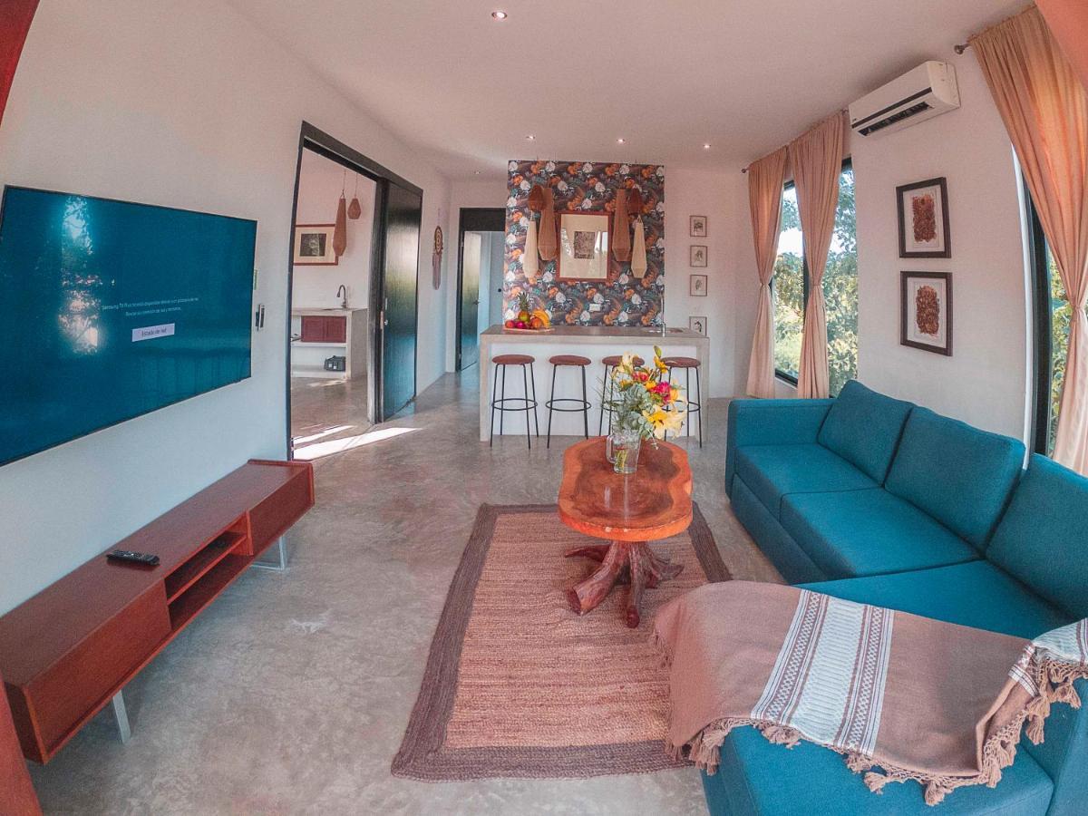 Naats Amigos Aparthotel 3*